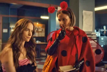 Wynonna and Waverly dressed for Halloween in "Hell Raisin' Good Time"