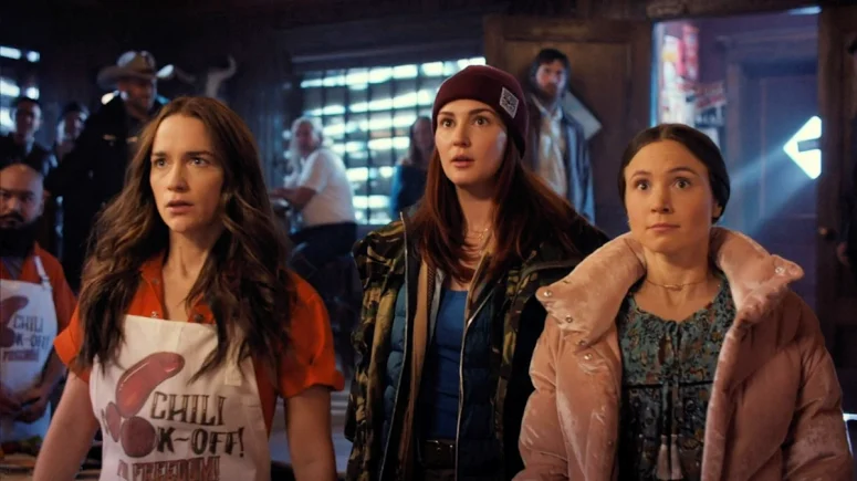 Wynonna, Nicole, and Waverly at the Chili Cook-off in episode 403
