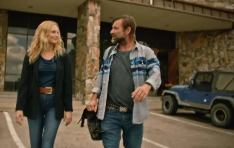 Heather Graham and Aaron Ekhart - Wander