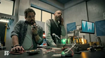 Augie (Maurice Dean Wint) and Phil (Adam Korson) - SurrealEstate 101