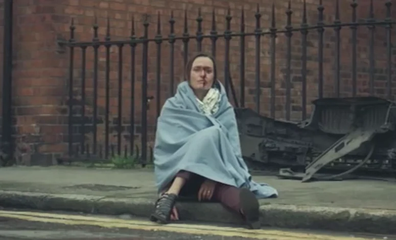 Amanda (Clare Dunn) after her road rage incident - Kin 102