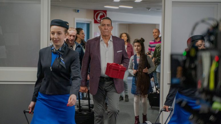 Ciaran Hinds as Eamon Cunningham - Kin 108