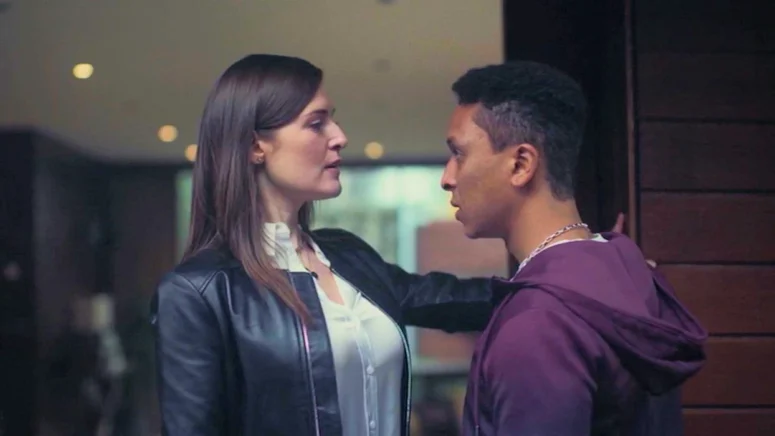 Ryan Lincoln as Kem and Clare Dunne as Amanda - Kin 106