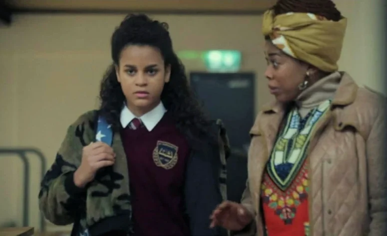 Anna (Hannah Adeogun) and her grandmother Winnie (Jennifer-Ogedegbe) - Kin 107