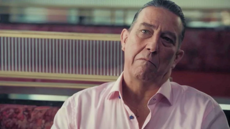 Ciaran Hinds as Eamon Cunningham - Kin 106