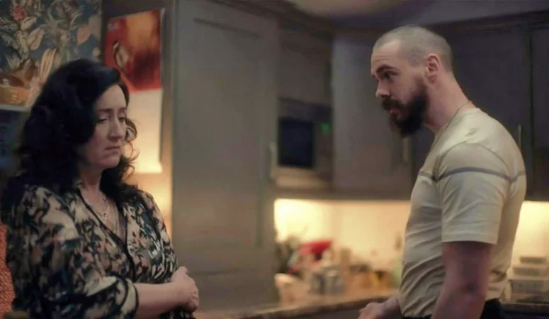 Viking (Sam Keeley) and Birdy (Maria Doyle Kennedy) - Kin 105