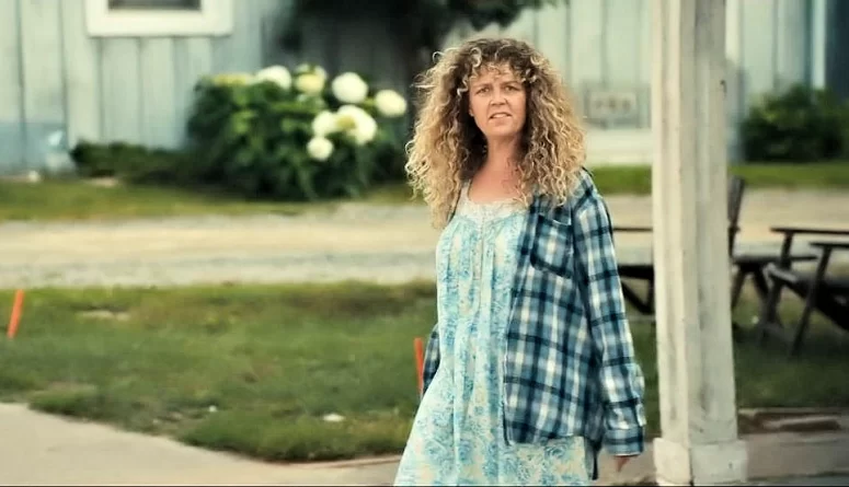 Juno Rinaldi as April - Y: The Last Man - 110