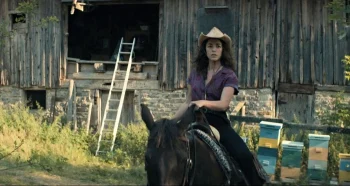 Olivia Thirlby as Hero - Y:The Last Man - 110