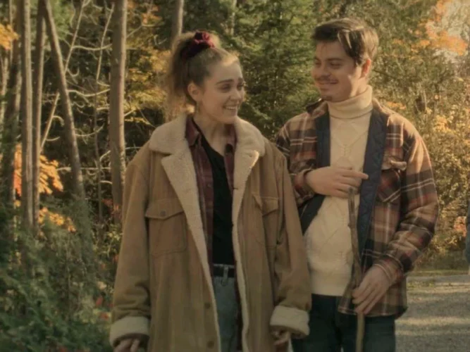 Alanna Bale as Jasmine and Atticus Mitchell as Rob in 'Lune'