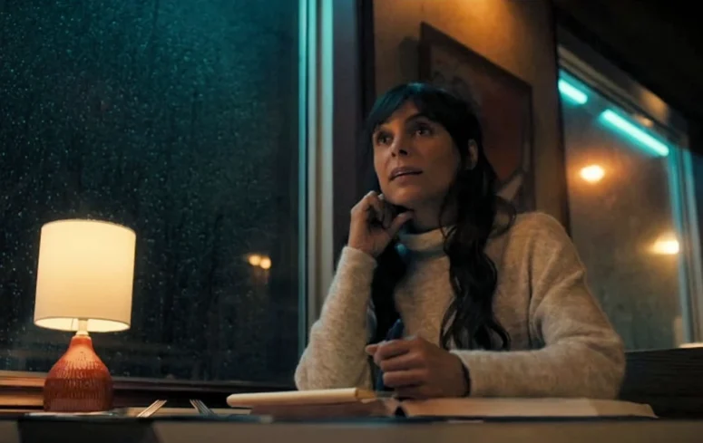 Tennille Read as Megan Donovan - SurrealEstate-106