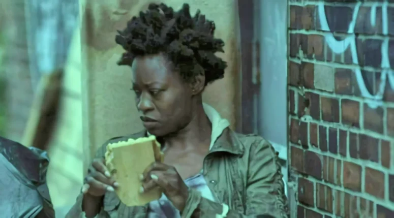 Olunike Adeliyi as She - She Never Died