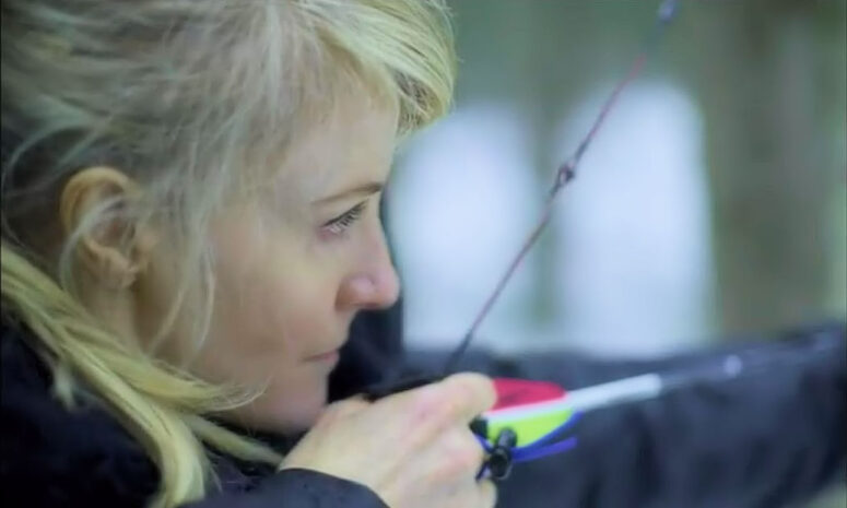 Hélène Joy as Anne - Woman In Car