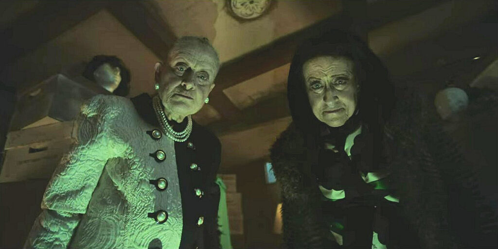 The Robbins twins, Jacqueline and Joyce, as two elderly sisters - Two Sentence Horror Stories - 401