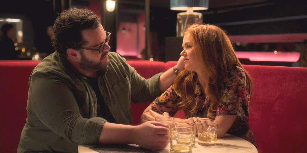 Gary and Mary almost kiss