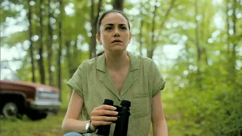 Celeste Arias = Paper Girls