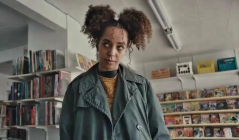 Hayley Law as Mouse - Door Mouse