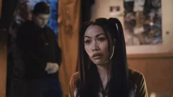 Nhi Do as Doe Eyes - Door Mouse