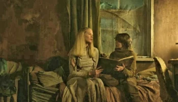 Raffiela Chapman as Camellia and Rosy McEwan as Vesper- Vesper