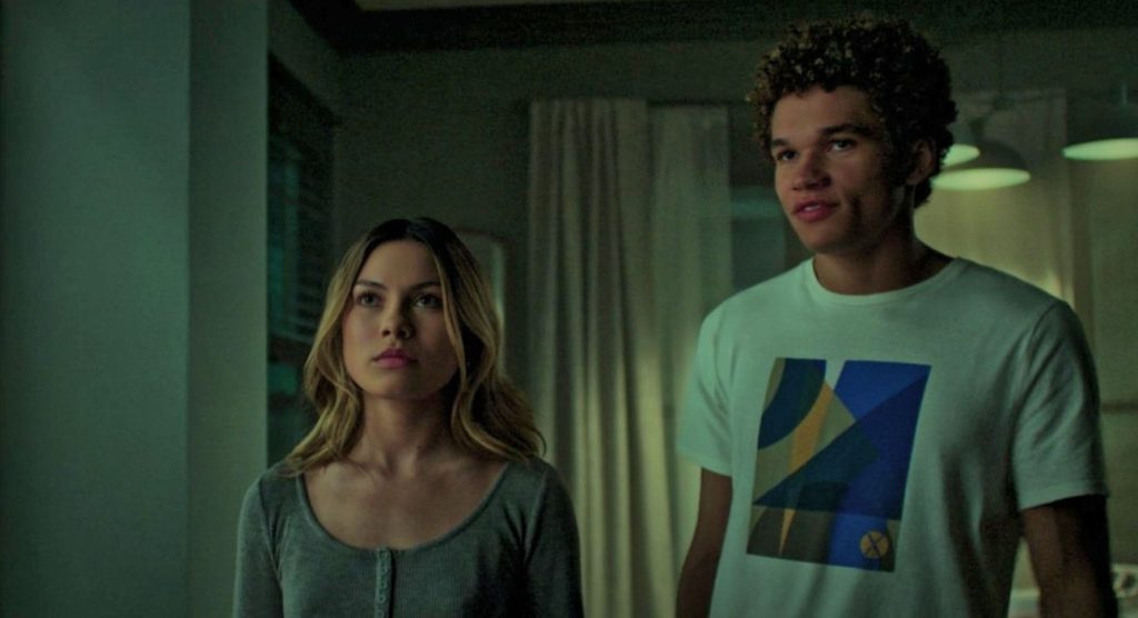 Bella Shepard and Armani Jackson - Wolf Pack