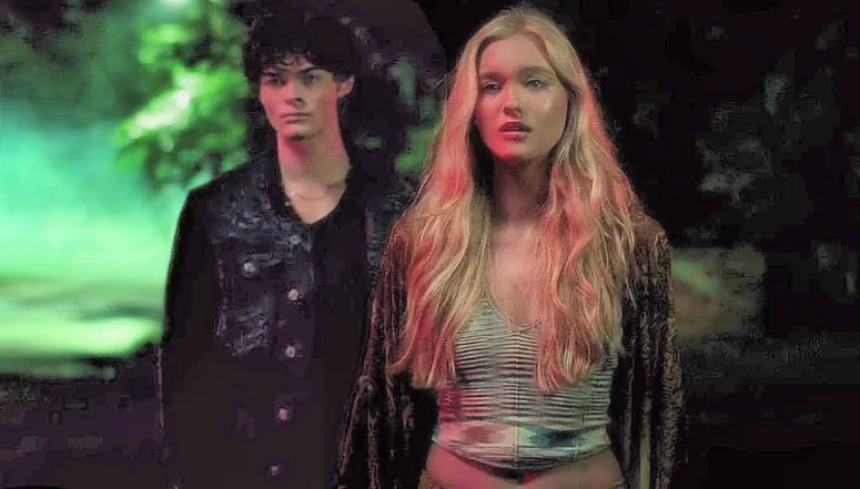 Lawrence Taylor Gray and Chloe Rose Robertson - Wolf Pack