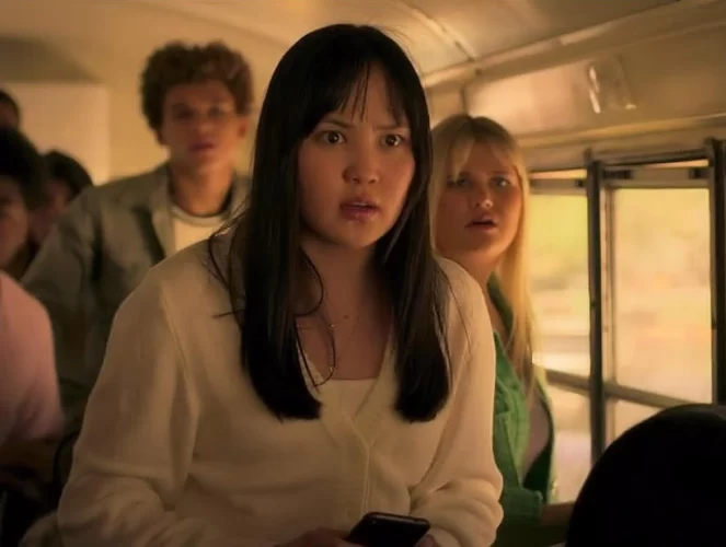 Stella Smith as Tia - Wolf Pack 101