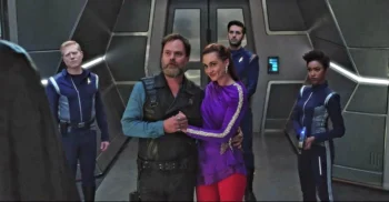 Katherine Barrell as Stella Grimes and Rainn Wilson as Harry Mudd - Star Trek: Discovery 107