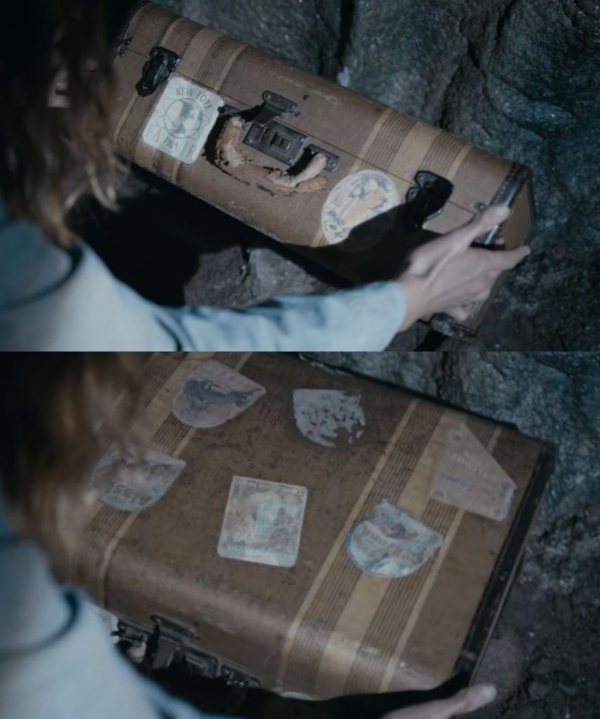 Suitcase found in catacombs - From