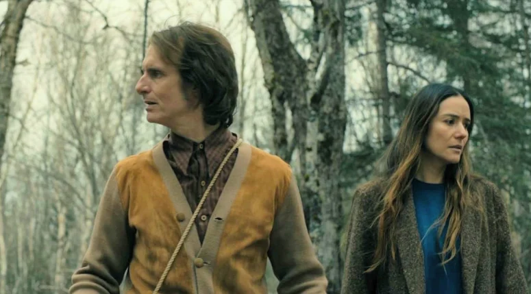 Scott McCord as Victor and Catalina Sandino Moreno as Tabitha - From 210