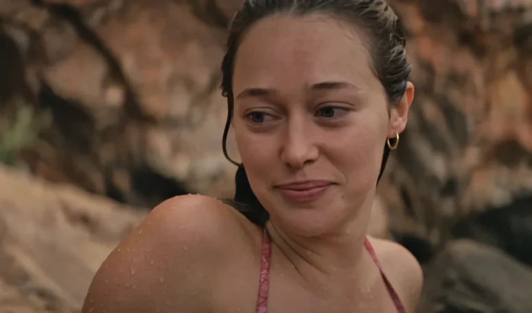 Alycia Debnam-Carey as Alice - The Lost Flowers of Alice Hart