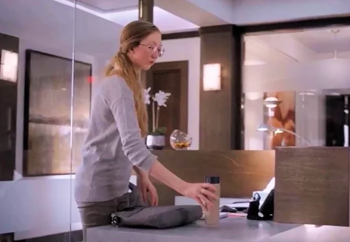 Unnamed temporary receptionist - Family Law 204