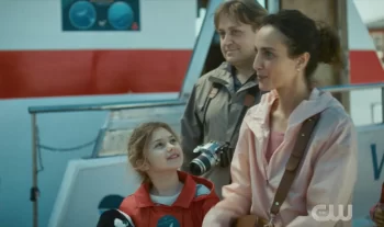 Margot Vanilla-Caricati and Astrid Malone - Der Schwarm