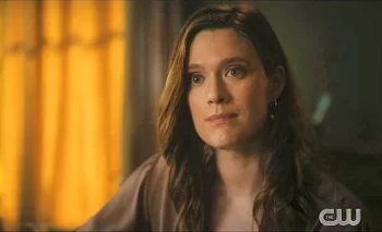 Krista Kosonen as Tina Lund - The Swarm - 103