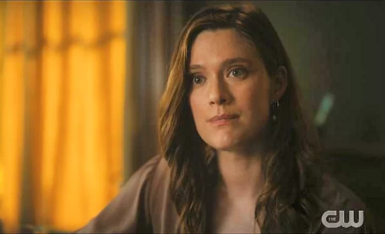 Krista Kosonen as Tina Lund - The Swarm - 103