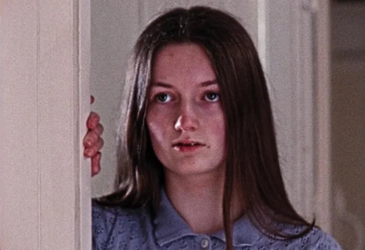 Flo Crowe as The Girl - Enys Men