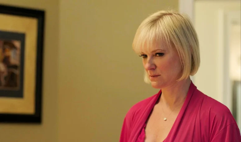 Hermione Norris as Tamara - Love of My Life
