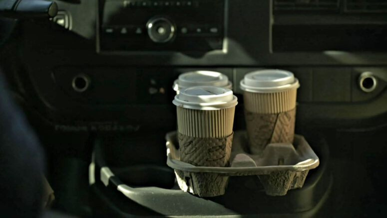 Piano movers' coffee cups - Humane
