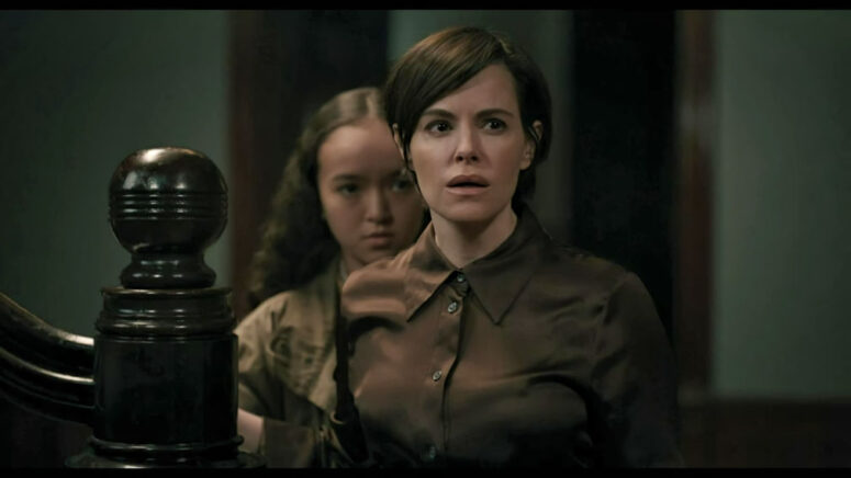Mia (Sirena Gulamgaus) hides behind her mother Rachel (Emily Hampshire) - Humane