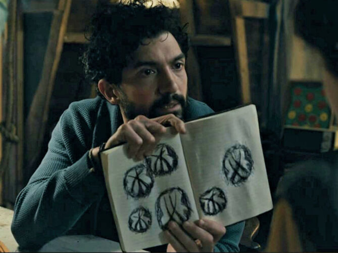 Jade (David Alpay) and the mysterious drawing - From