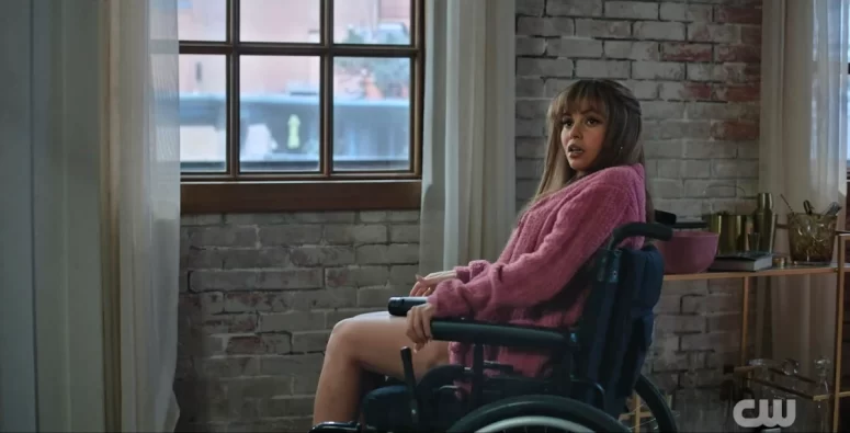 Vanessa Morgan as Max at her window in a wheelchair - Wild Cards 204