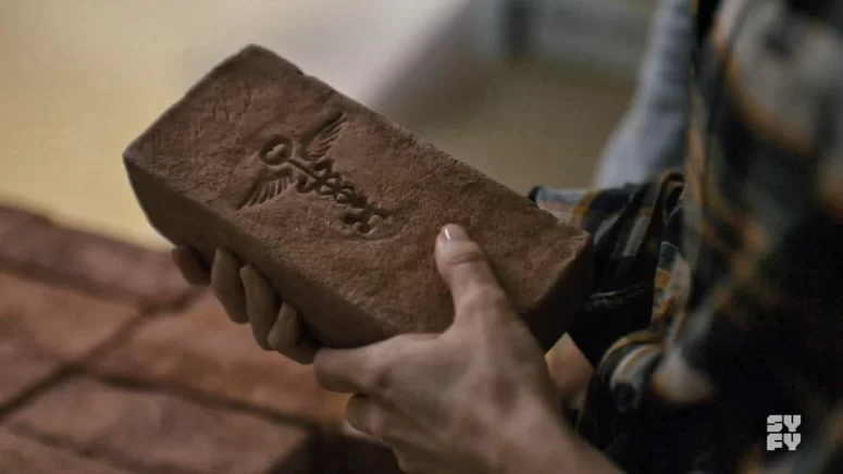 The brick - SurrealEstate 304