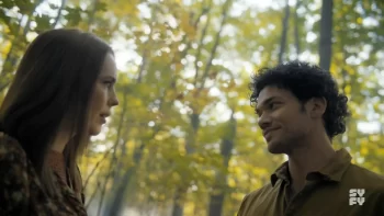 Nick Londono as Blake and Kirsten Comerford as Jan - SurrealEstate