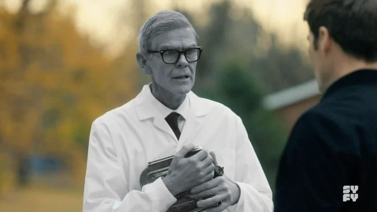 Graham Gauthier as the ghost of Charles Strite - SurrealEstate