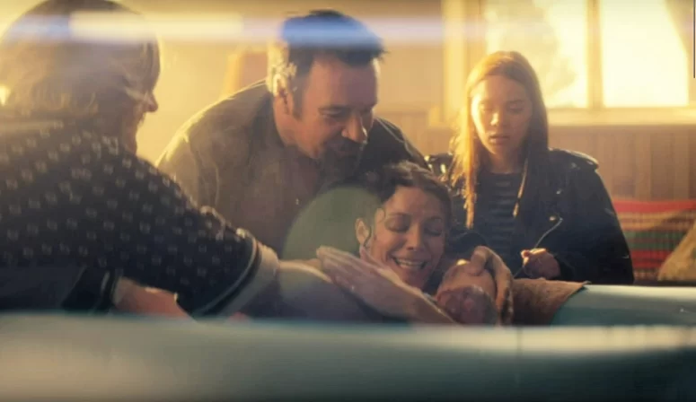 Patty Cypress (Lara Jean Chorostecki) after giving birth to Em