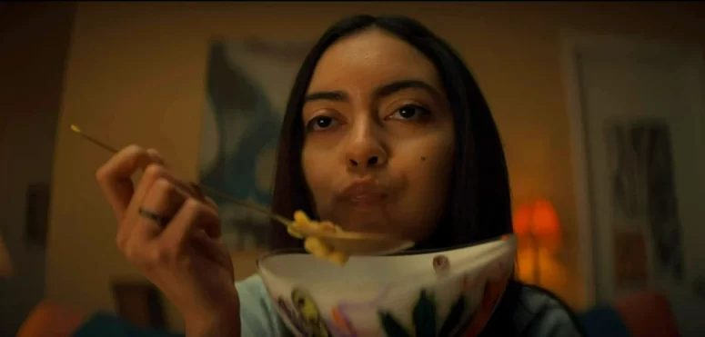 Kay (Maia Jae) eating cereal - Revival 105