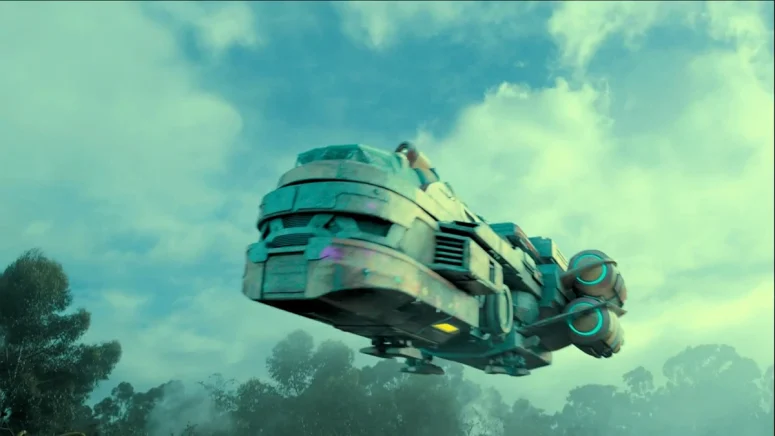 The spaceship Winnipeg - a Troezan Model 5900 - Vagrant Queen