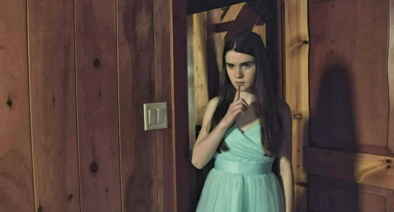 Gwendolyn Dashnay in her film debut as Olivia's hallucination of her eleven-year-old self