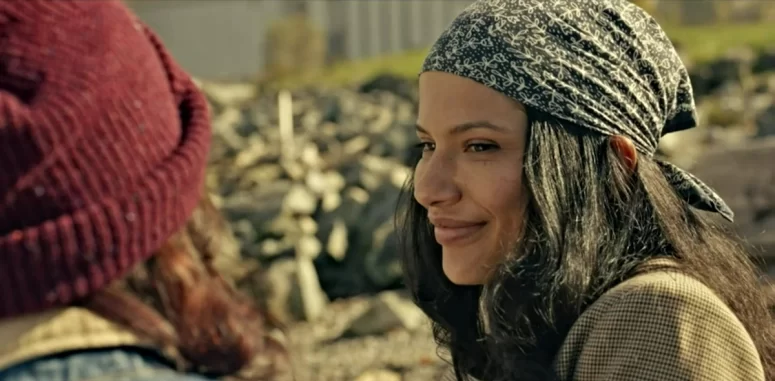 Tanaya Beatty as Flo - Field Sketches