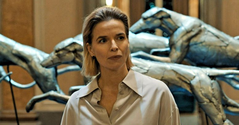 Thekla Reuten as Julia Zani in Citadel: Diana