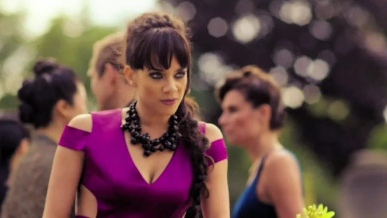 Hannah John-Kamen as Dutch - Killjoys 101