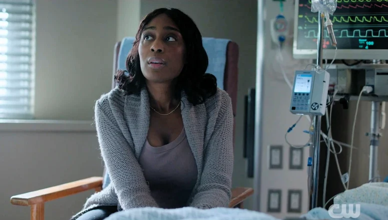 Christly Charles as Kara Blake's wife Shonna - Wild Cards 303